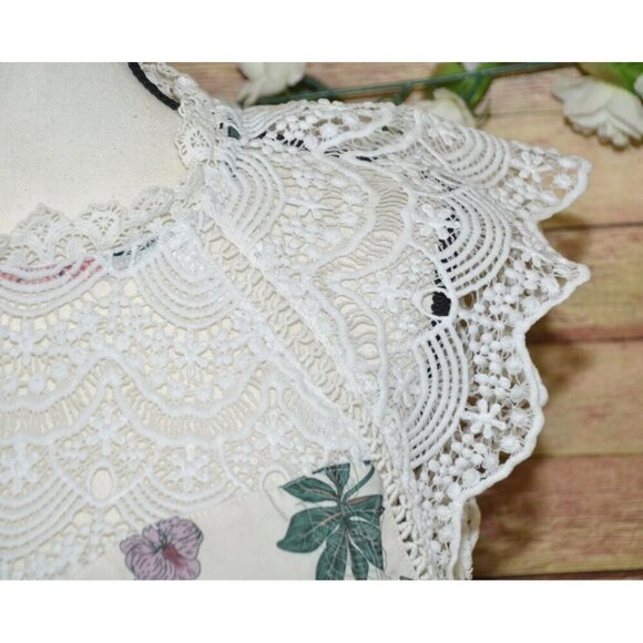 Shein Women's White Hawaiian Beach Blouse Top Plus Size 2X Sleeveless Lace Upper - Picture 3 of 12